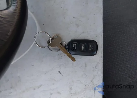 2003 Toyota Matrix Standard from USA, damaged, VIN 2T1KR32E93C007726